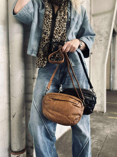 Axelremsväska Hanna Svart