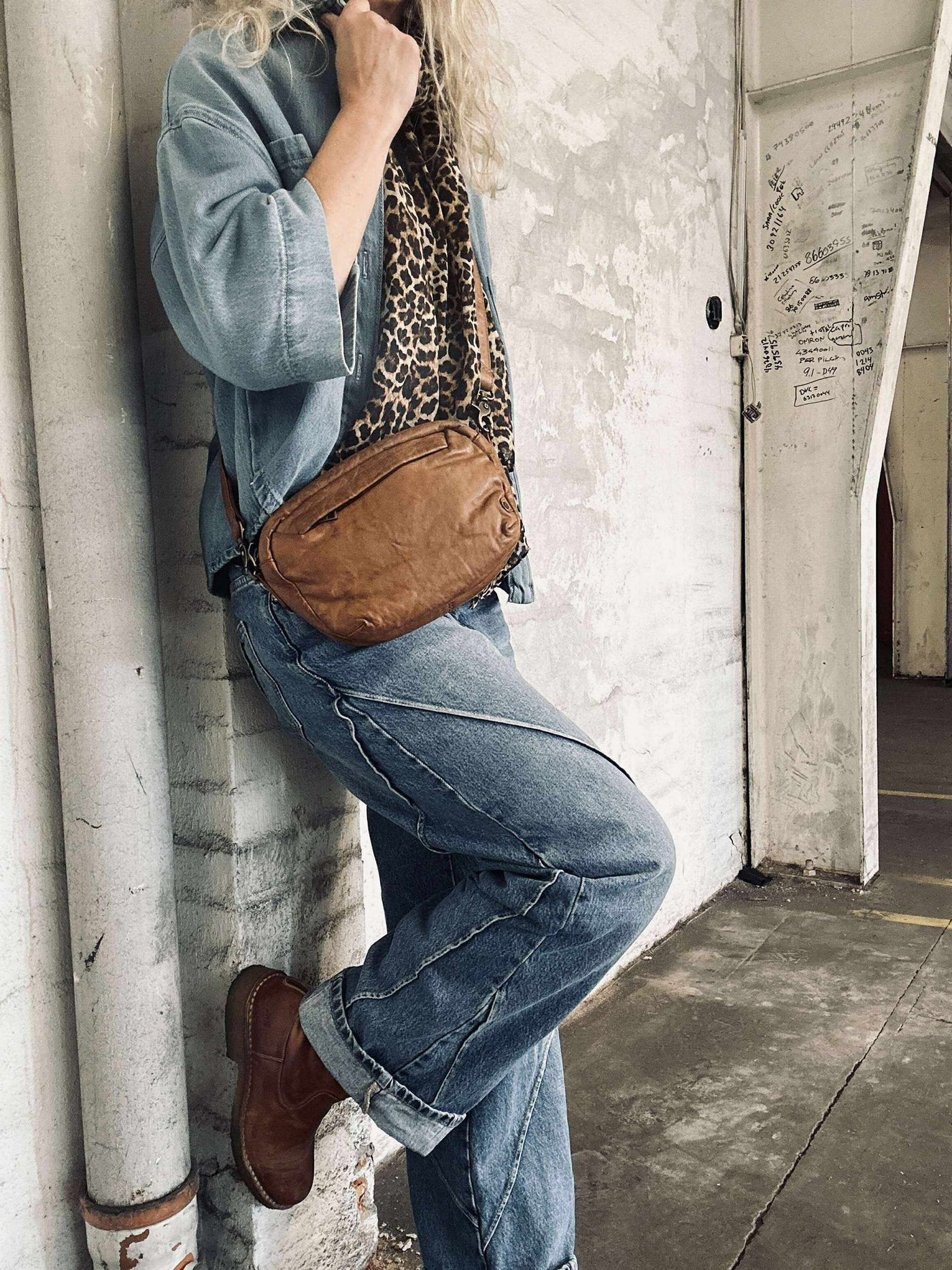 Axelremsväska Hanna Cognac