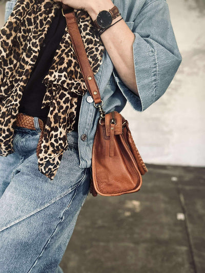 Crossover Miri Liten - Valnöt