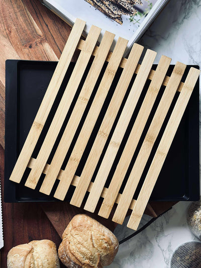 Skärbräda med smulbricka