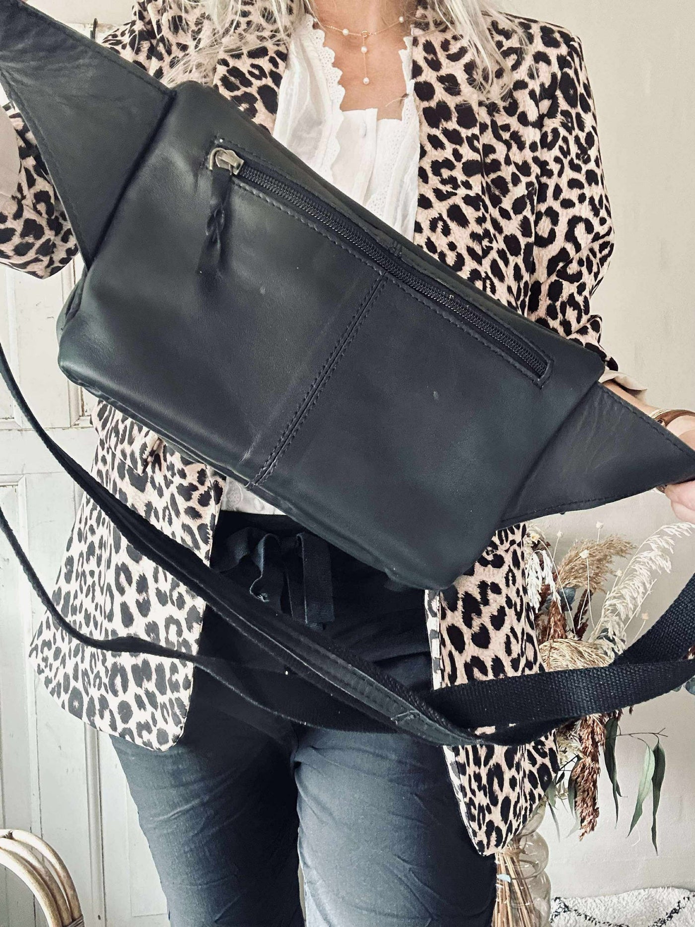 Midjeväska Kaya - Svart