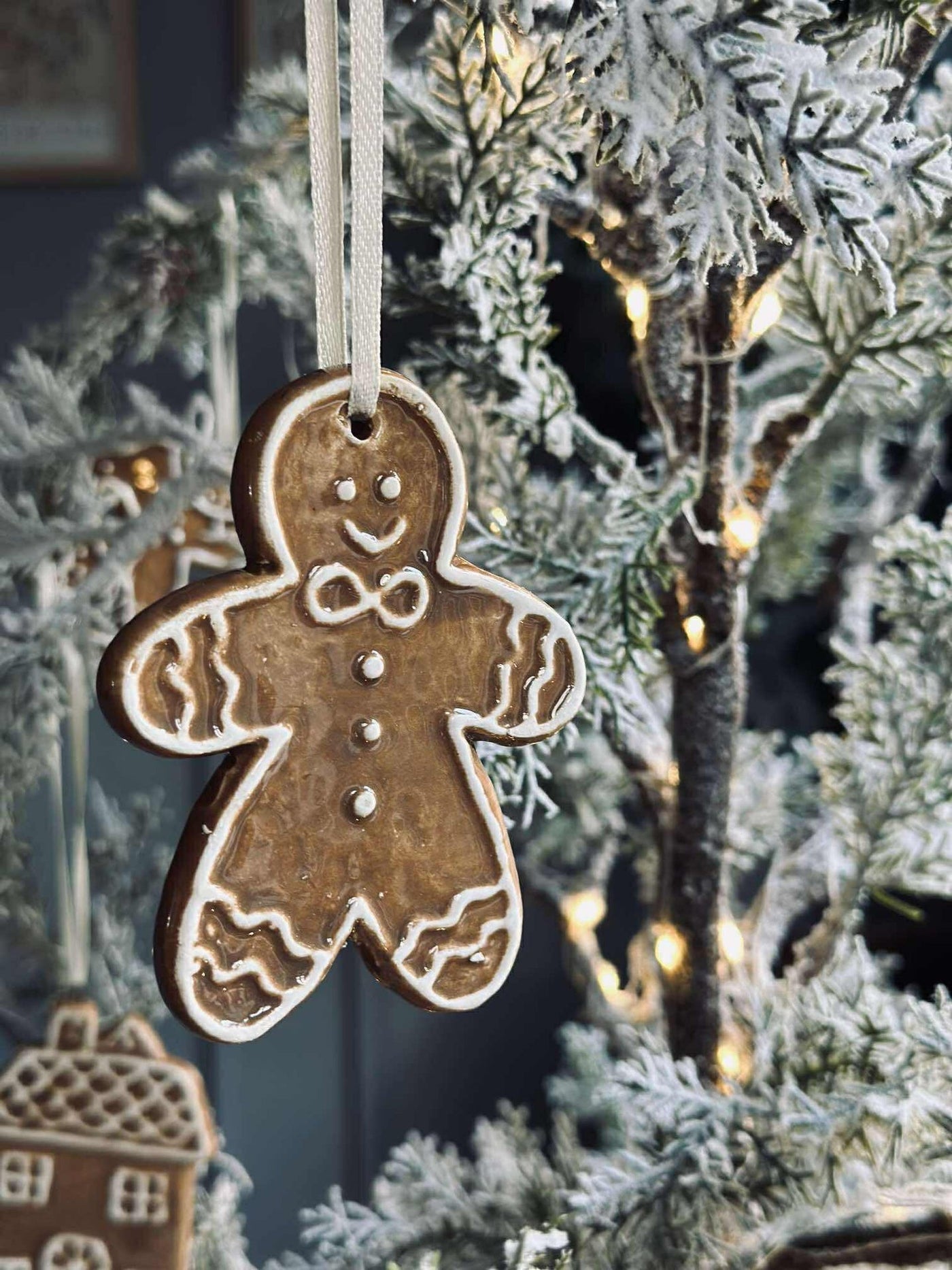 Hängande pepparkaksgubbe