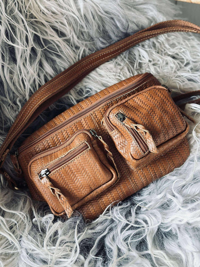 Midjeväska Kaya - Cognac flätad