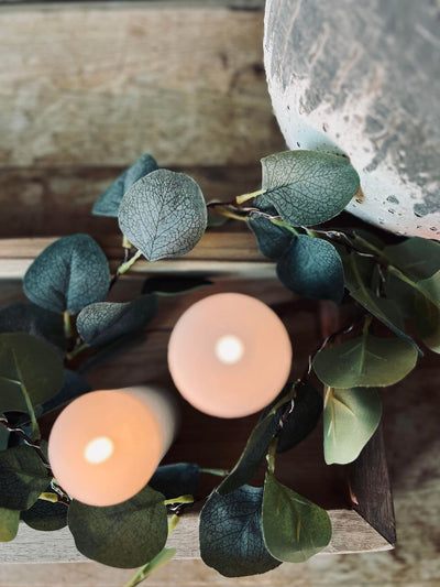 Ljusslinga med eukalyptus